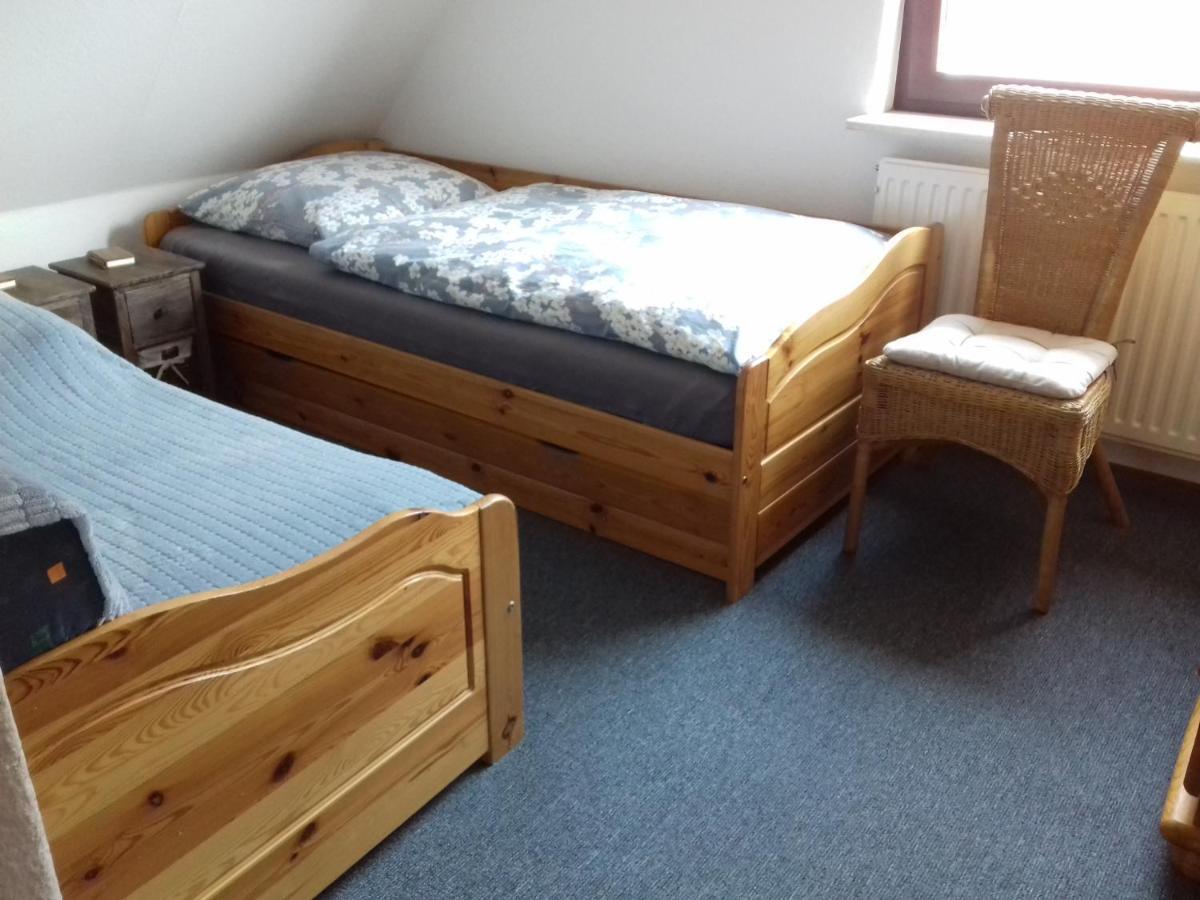 Ferienwohnung, Monteurwohnung Bis 6 Personen Rottorf Luaran gambar